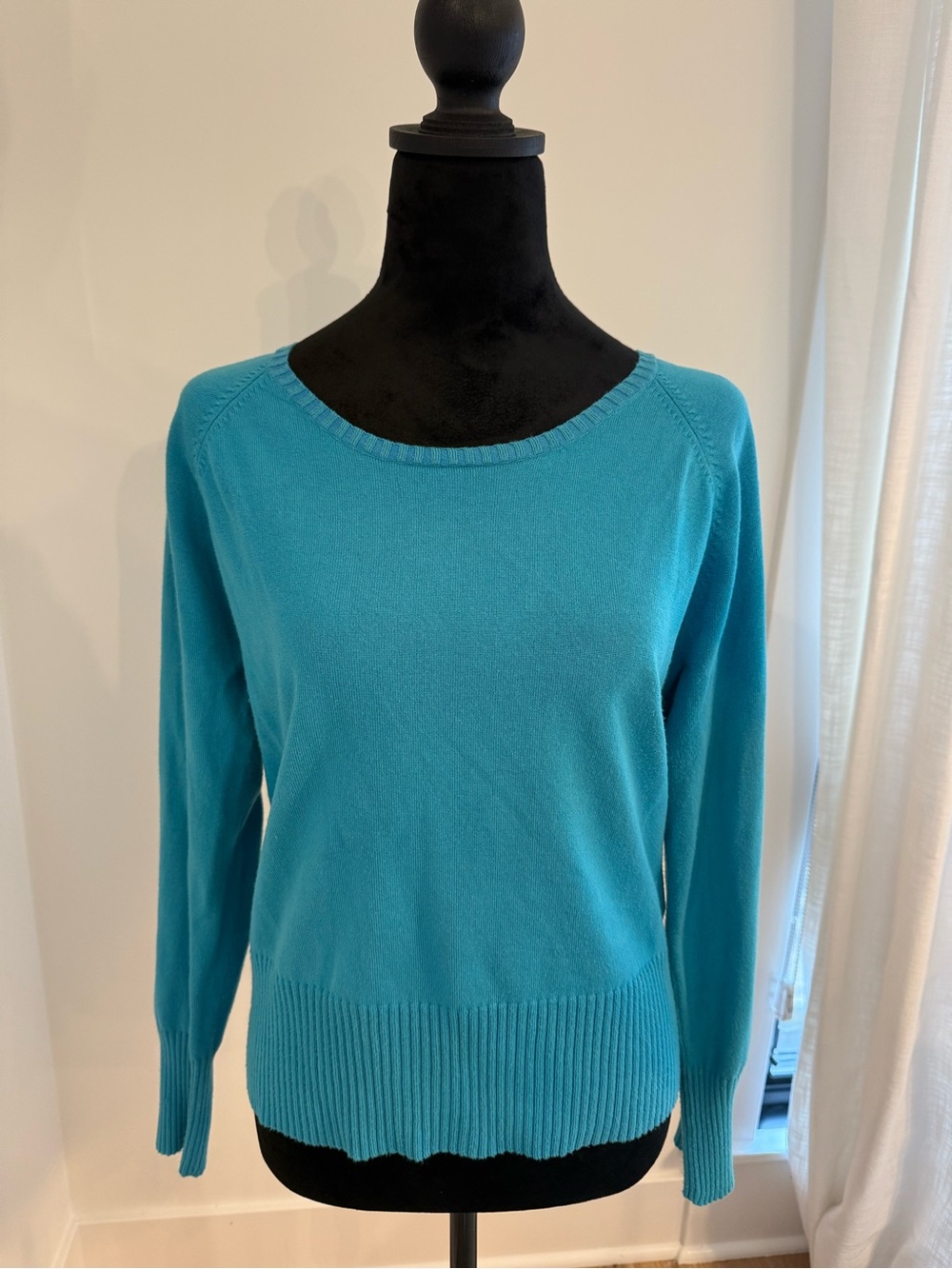 Casual Corner Annex Petite Turquoise Blue Crewneck Sweater Size M
